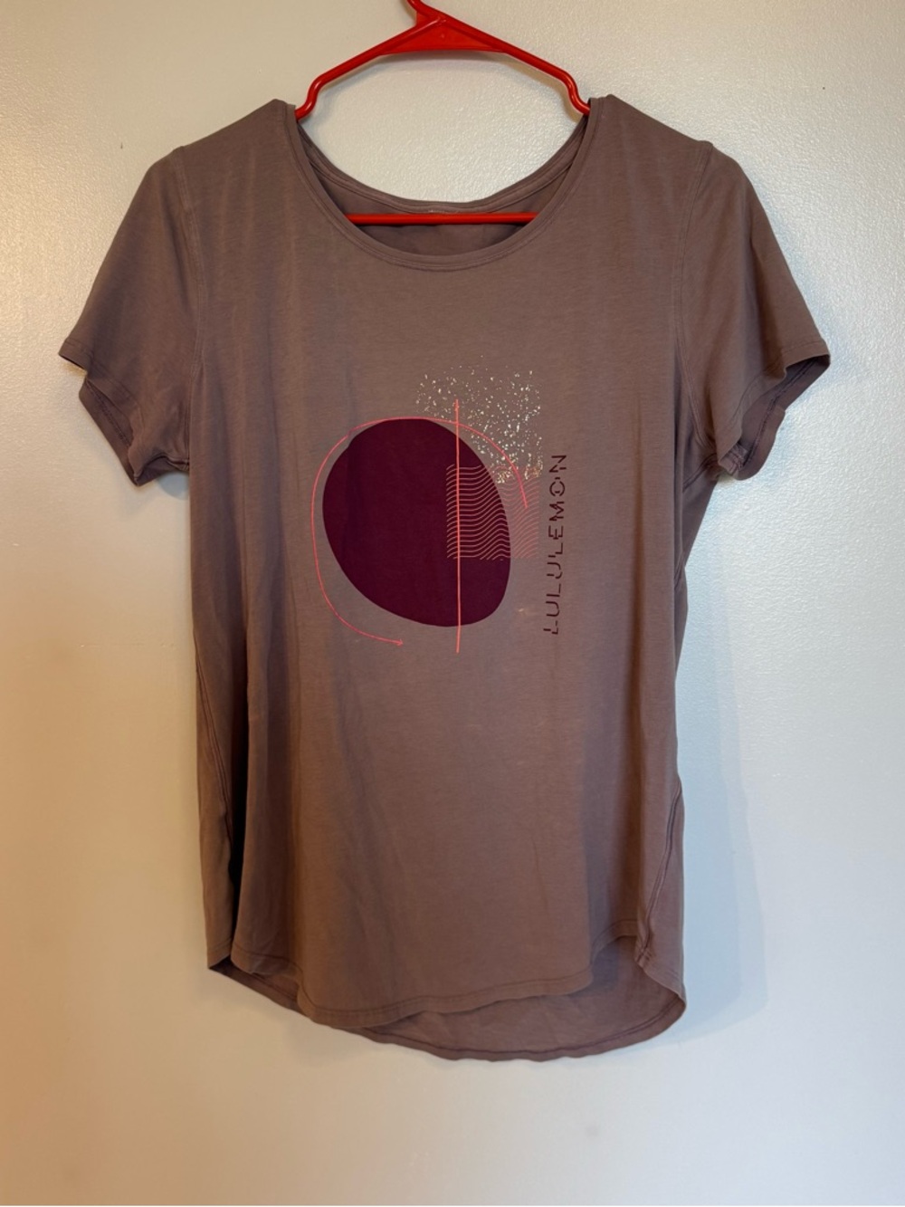 Women’s lululemon Tee